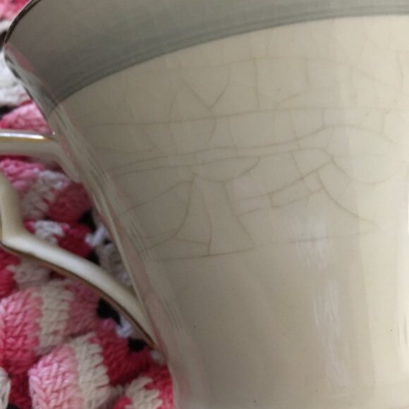 W R Midwinter Art Deco Porcelain Teacup & Saucer - Picture 12 of 12